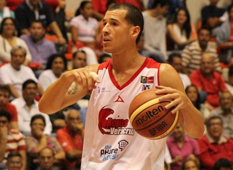 CARLOS RIVERA, EL LEGADO DEL #31 EN LOS HALCONES ROJOS