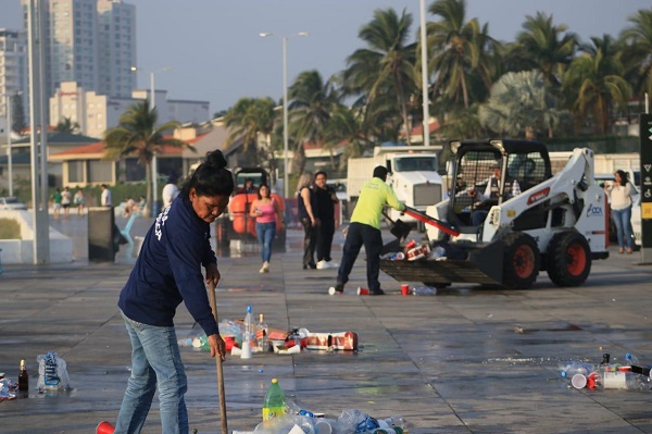 BOQUEÑOS Y VISITANTES VIVIERON LA CELEBRACIÓN DE AÑO NUEVO CON TRANQUILIDAD: ALCALDE JM UNÁNUE