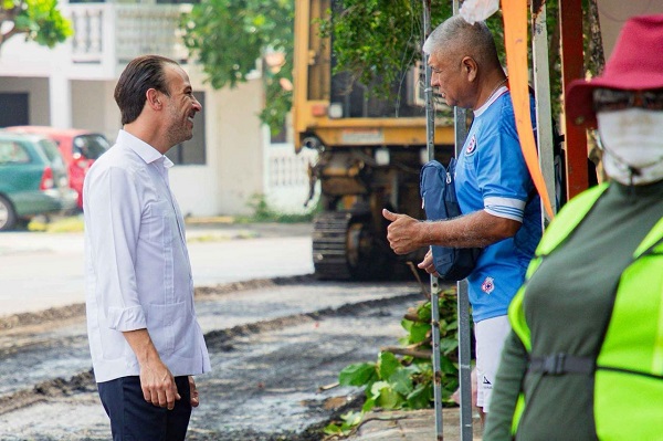 ALCALDE JM UNÁNUE CONTINÚA MEJORANDO LA  INFRAESTRUCTURA VIAL DE CASAS TAMSA