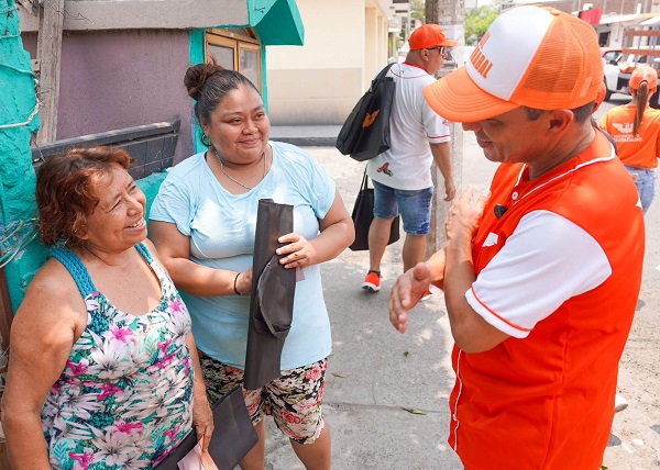 RAÚL ZARRABAL REAFIRMA SU COMPROMISO POR HACER MEJORAS EN BOCA DEL RÍO