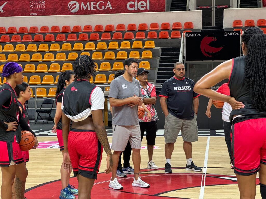PREVIA: ROJAS DE VERACRUZ INAUGURA ANTE EL CALOR DE CANCÚN
