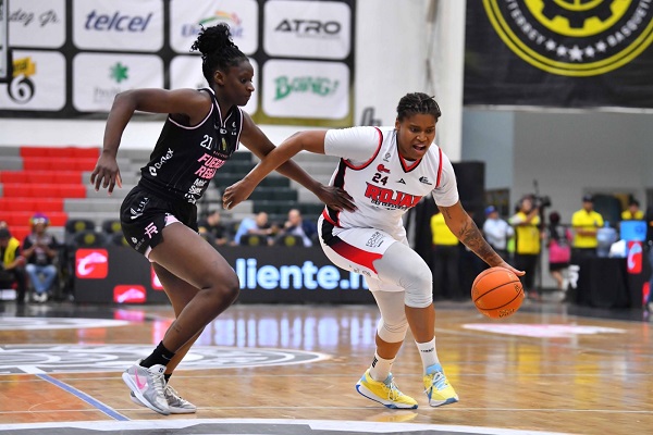 ROJAS DE VERACRUZ VISITA A EL CALOR DE CANCÚN