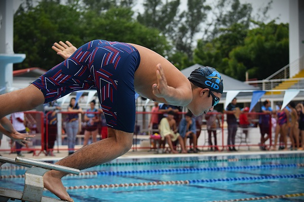 ACUÁTICA TRIRACING CIERRA TEMPORADA DE COMPETENCIAS 2025 CON POSITIVOS RESULTADOS