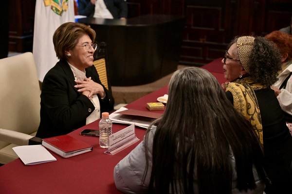 MANTIENEN GOBIERNO DE PUERTAS ABIERTAS EN LA CIUDAD DE VERACRUZ