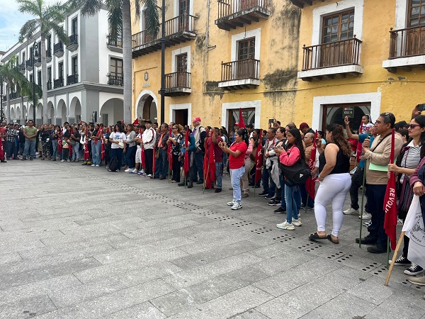 ANTORCHISTAS PIDEN OBRAS PARA SUS COLONIAS