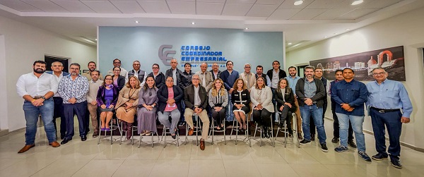 ALCALDESA MARYJOSE GAMBOA FORTALECE VÍNCULOS CON EMPRESARIOS PARA IMPULSAR LA ECONOMÍA Y EL TURISMO EN BOCA DEL RÍO