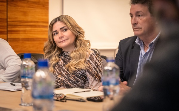 ALCALDESA MARYJOSE GAMBOA EXPONE ANTE CAB REZAGO DE MÁS DE 3 MIL QUEJAS CIUDADANAS SIN ATENDER