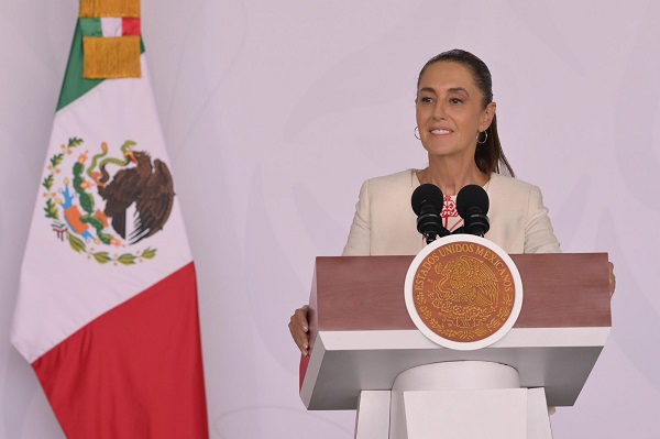 ANUNCIA SHEINBAUM QUE REGRESA A VERACRUZ EL 15 DE FEBRERO