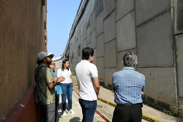 INSPECCIONAN ESPECIALISTAS PUENTE MORELOS, SE MANTIENE CIERRE A VEHÍCULOS PESADOS