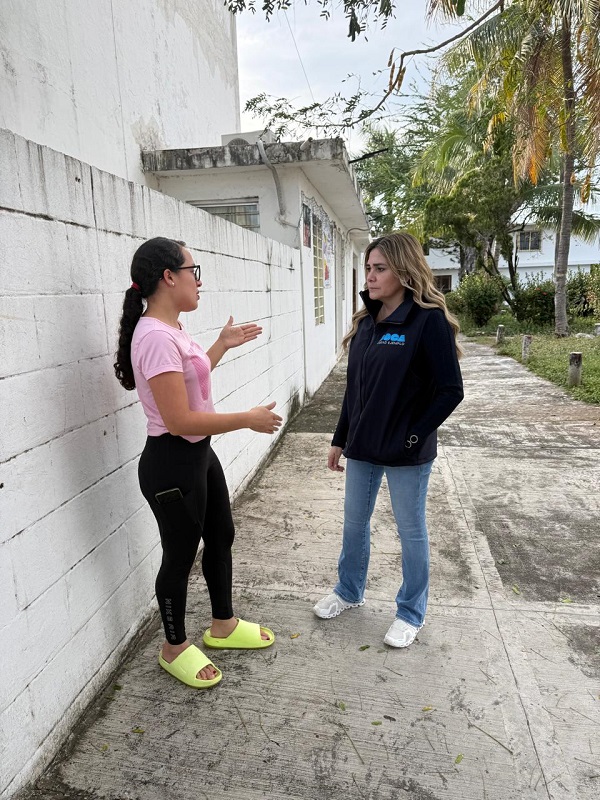 REALIZA ALCALDESA MARYJOSE GAMBOA RECORRIDO SORPRESA POR CASAS TAMSA