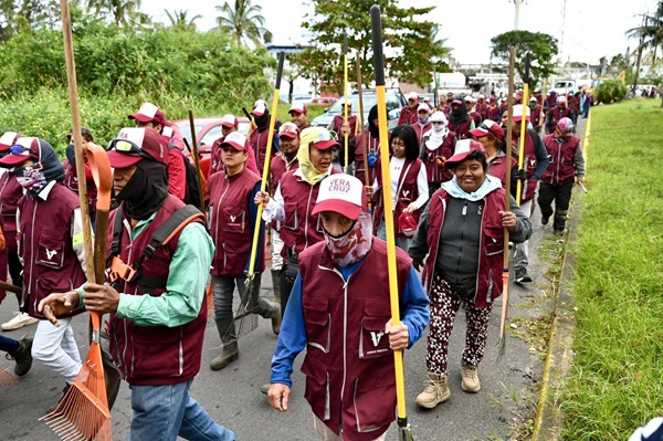 UN ÉXITO, PRIMERA JORNADA DE DESCACHARRIZACIÓN EN LA CIUDAD DE VERACRUZ