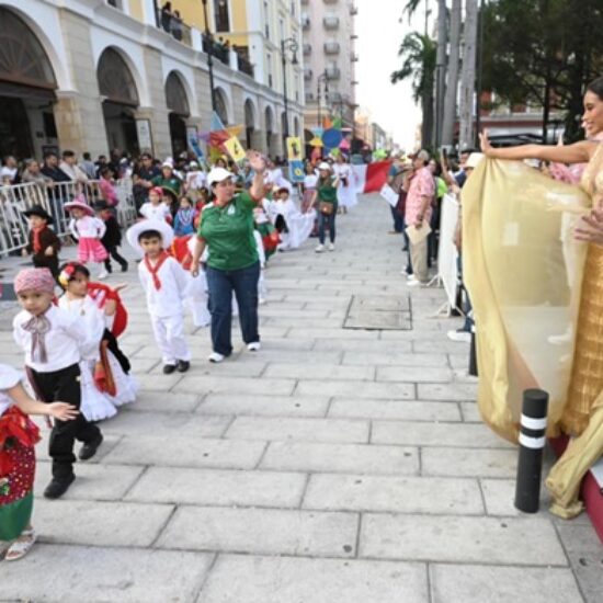 COLOR, ALEGRÍA Y TRADICIÓN EN EL DESFILE INFANTIL DEL CARNAVAL DE VERACRUZ 2026