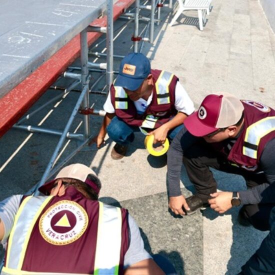 SUPERVISA PC MUNICIPAL DE VERACRUZ 3.5 KM DE GRADAS PARA LOS PASEOS DEL CARNAVAL 2026