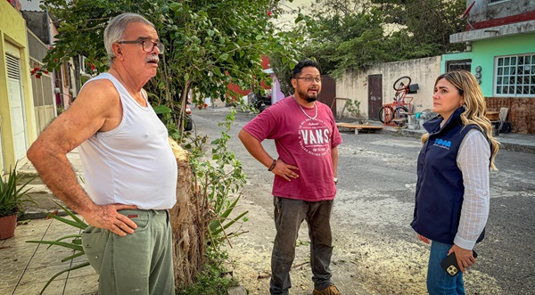 CON RECORRIDOS SORPRESA SEGUIMOS SOLUCIONANDO PROBLEMÁTICA VECINAL: ALCALDESA MARYJOSE GAMBOA