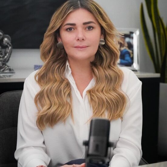 ALCALDESA MARYJOSE GAMBOA ORDENA CLAUSURAR LOS PARTIDOS DEL RACING Y SE PRONUNCIA POR RETIRAR EL COMODATO OTORGADO AL CLUB