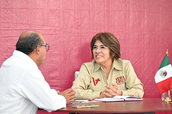 EN “DÍA DEL PUEBLO”, ATIENDE AYUNTAMIENTO DE VERACRUZ A 267 CIUDADANOS EN PALACIO MUNICIPAL