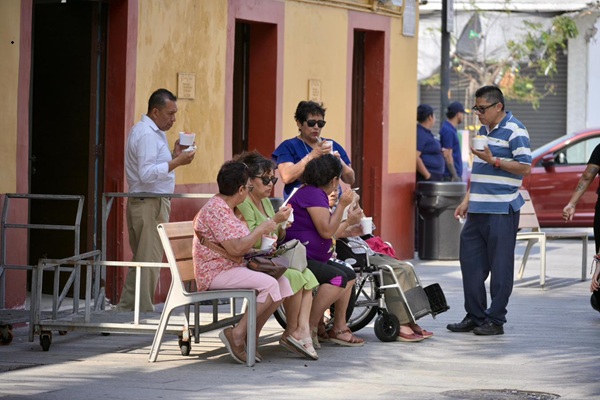 HABRÁ FIN DE SEMANA CALUROSO EN LA CIUDAD DE VERACRUZ; PC MUNICIPAL EMITE RECOMENDACIONES