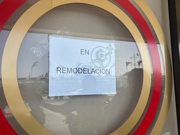 CIERRAN EL GRAN CAFÉ DE LA PARROQUIA, AL PARECER POR REMODELACIÓN