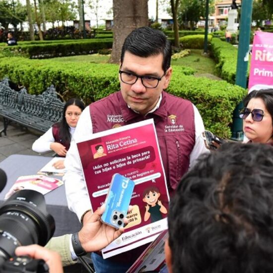 SE ACABA EL TIEMPO PARA REGISTRAR A ESTUDIANTES DE PRIMARIA A LA BECA DE UNIFORMES Y ÚTILES ESCOLARES