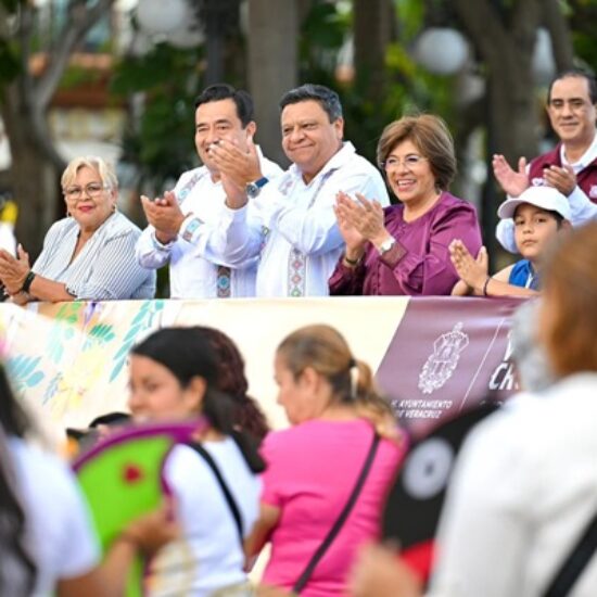 CON DESFILE, CELEBRAN INICIO DE LA PRIMAVERA EN LA CIUDAD DE VERACRUZ