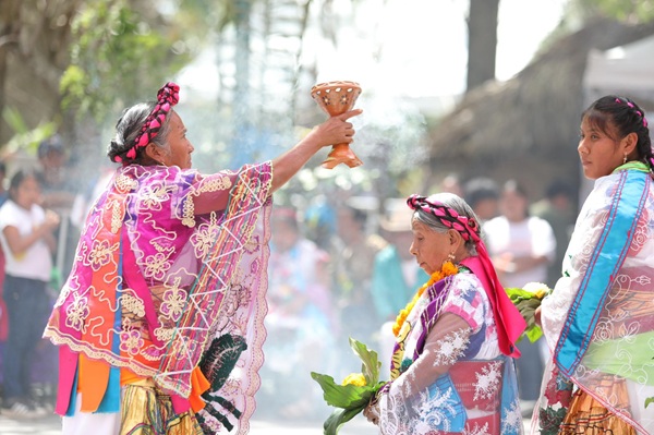 ARRANCA CUMBRE TAJÍN, DESTACA GOBERNADORA QUE ESTO ES IDENTIDAD