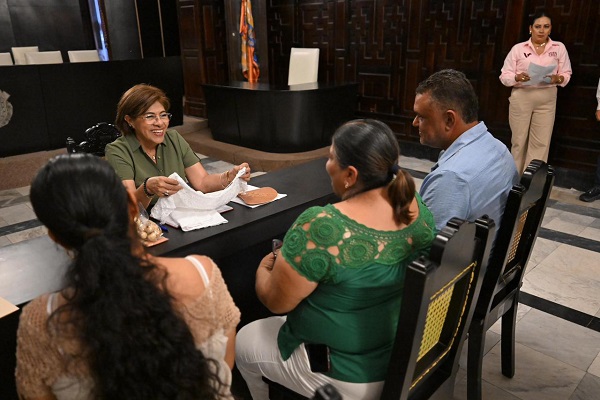 ATIENDE AYUNTAMIENTO DE VERACRUZ A 284 CIUDADANOS EN “DÍA DEL PUEBLO”