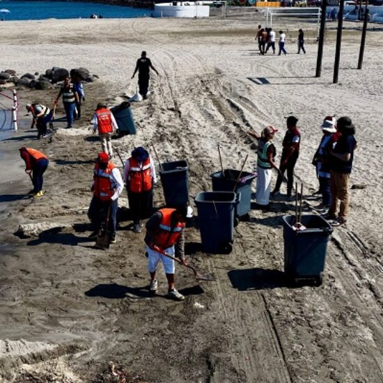 REFUERZA CIUDAD DE VERACRUZ LIMPIEZA EN PLAYAS PREVIO A SEMANA SANTA