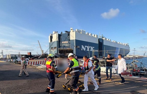 MARINA REALIZA EVACUACIÓN MÉDICA DE TRIPULANTES DE UN BUQUE, EN VERACRUZ
