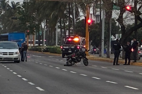 MUERE PAREJA DE MOTOCICLISTAS EN CALLE DE VERACRUZ