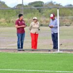 SUPERVISA ALCALDESA DE VERACRUZ CONSTRUCCIÓN DE CANCHAS DE FUTBOL EN EL MUNICIPIO