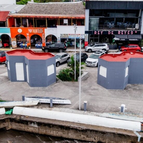 IMPULSA BOCA DEL RÍO REORDENAMIENTO COMERCIAL Y MEJORA URBANA EN PLAZA BANDERAS: ALCALDESA MARYJOSE GAMBOA