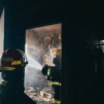 ATIENDEN BOMBEROS Y PC MUNICIPAL INCENDIO EN DEPARTAMENTO DE LA COLONIA LOMAS DE RÍO MEDIO 4