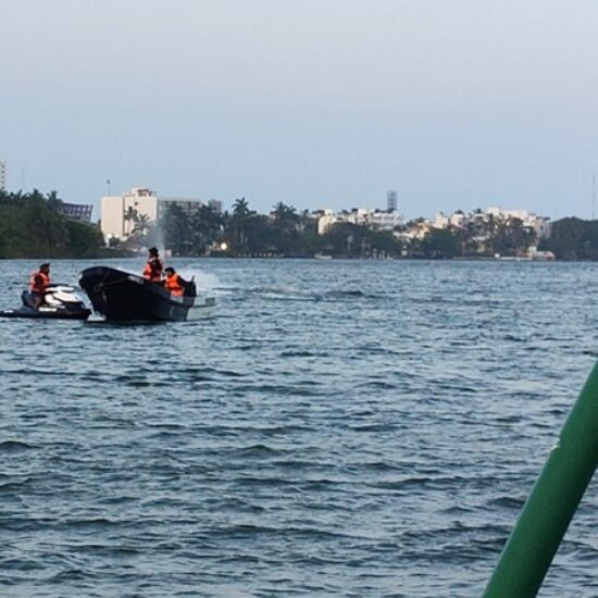 HOMBRE QUE SE METIÓ A NADAR AL RÍO JAMAPA NO HA SIDO LOCALIZADO