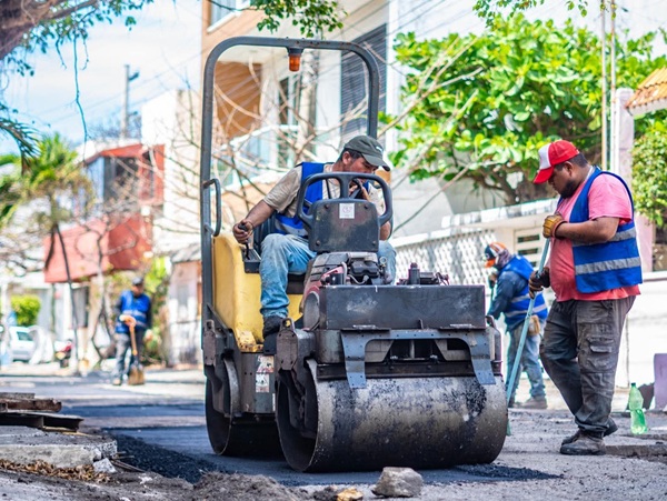AVANZA BOCA DEL RÍO CON PROGRAMA PERMANENTE DE BACHEO: ALCALDESA MARYJOSE GAMBOA