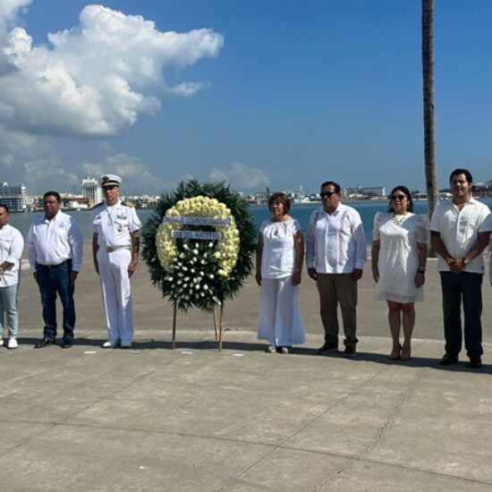ADMINISTRACIONES PASADAS HAN HECHO RETROS DE ESTATUAS Y MONUMENTOS SEÑALO ALCALDESA DE VERACRUZ