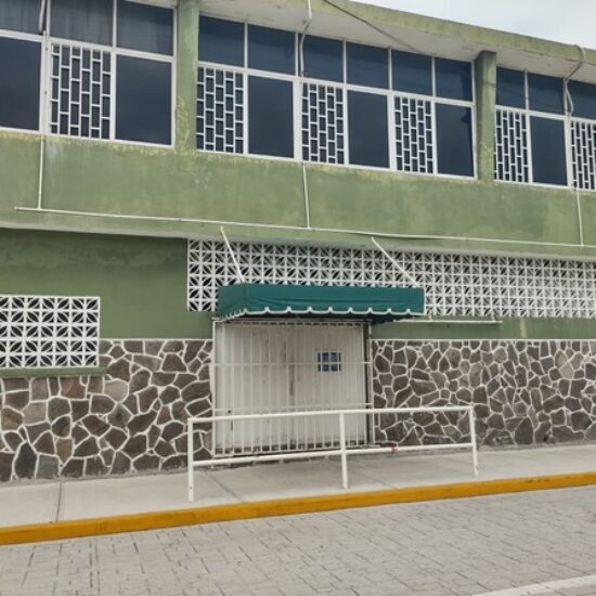 ESCUELAS SUSPENDIERON CLASES, IGNORARON AVISO DE LA SEV