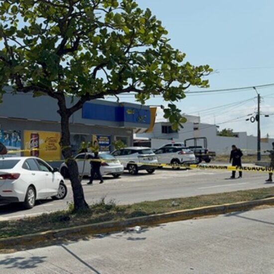 TARDE VIOLENTA, HOMBRE FUE ATACADO Q BALAZOS EN CALLES DE BOCA DEL RÍO