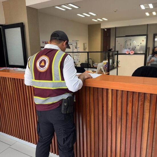 ACTIVA PC MUNICIPAL DE VERACRUZ PROTOCOLOS PREVENTIVOS TRAS CASO DE INTOXICACIÓN EN ESCUELA