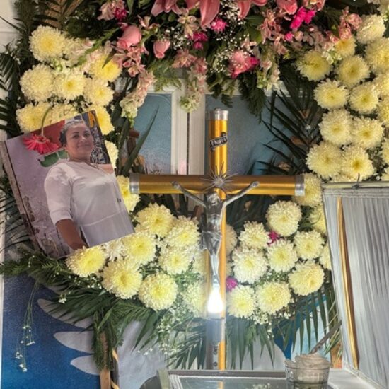 FAMILIA PIDE JUSTICIA PARA TERESA, VICTIMA DE FEMINICIDIO EN LAS BAJADAS