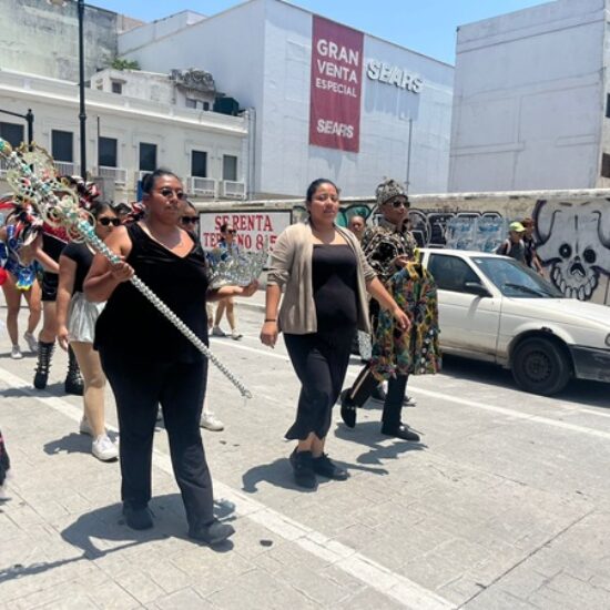 CON RUMBATA DESPIDEN AL MAESTRO HONORATO VELÁZQUEZ PARTICIPANTE DEL CARNAVAL DE VERACRUZ