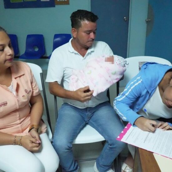 PONE EN MARCHA DIF VERACRUZ MÓDULOS HOSPITALARIOS GRATUITOS PARA REGISTRO DE RECIÉN NACIDOS