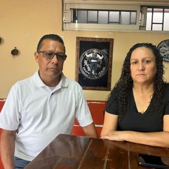 PADRES DE JUAN ALAN CUETERO EXDIRECTOR DE LA POLICIA VIAL, PIDEN JUSTICIA A CUATRO AÑOS DE ASU ASESINATO