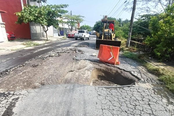 GRUPO MAS ES RESPONSABLE DE SOCAVONES Y FALLAS EN LA RED HIDROSANITARIA DE VERACRUZ