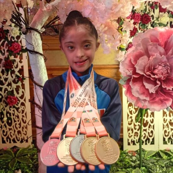 HISTÓRICO CIERRE DORADO PARA GIMNASTA VERACRUZANA EN BULGARIA