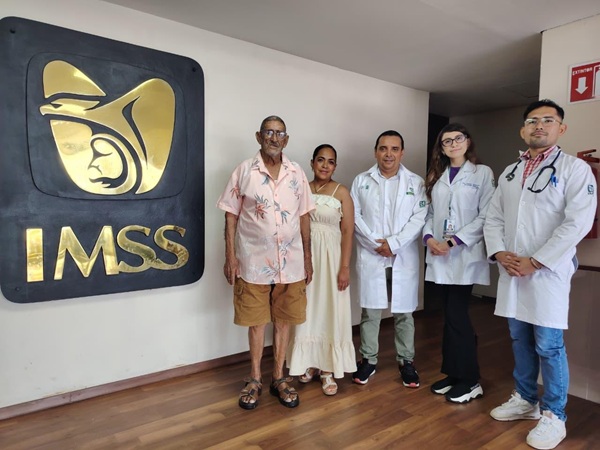 UMAE HE NO. 14 DEL IMSS VERACRUZ NORTE ERRADICA CÁNCER EN PACIENTE DE 87 AÑOS EN MENOS DE 1 MES