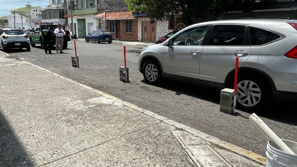 TRÁNSITO MUNICIPAL DE VERACRUZ LIBERA CALLES DE APARTADOS ILEGALES