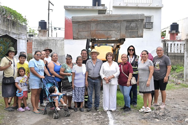 CONSOLIDA ROSA MARÍA PROGRAMA DE OBRAS PARA TRANSFORMAR COLONIAS CON REZAGOS HISTÓRICOS