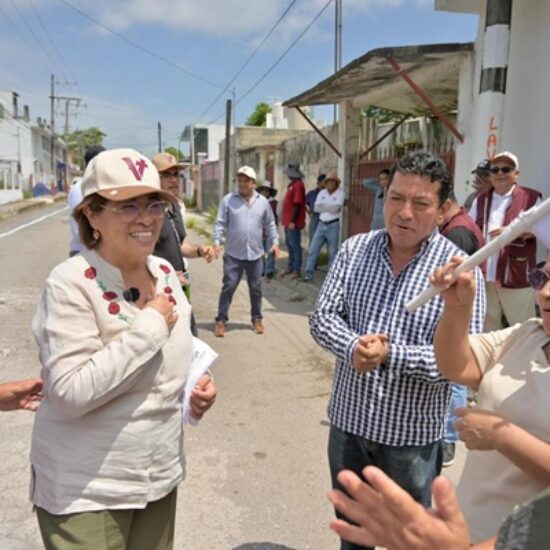INICIA ROSA MARÍA OBRA INTEGRAL PARA TRANSFORMAR LA COLONIA PROGRESO