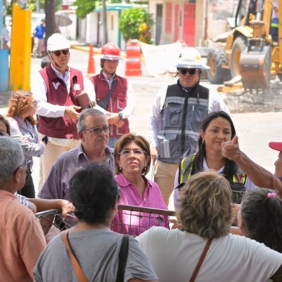 SUPERVISA ROSA MARÍA TRABAJOS DE REHABILITACIÓN VIAL EN LA COLONIA POCITOS Y RIVERA
