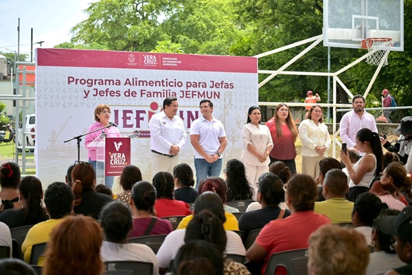 LLEGAN APOYOS ALIMENTARIOS DE JEFMUN A MILES DE FAMILIAS DE LA CIUDAD DE VERACRUZ